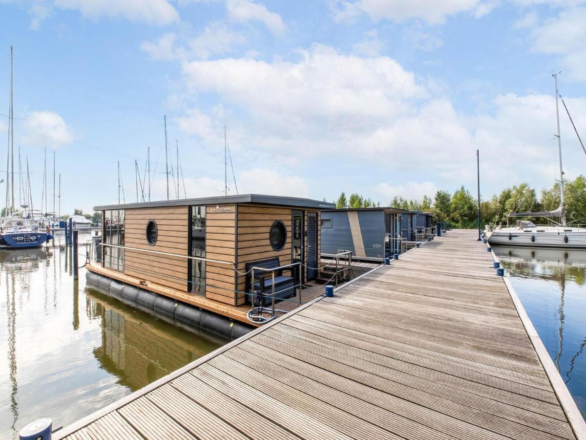Comfortable Houseboat In Volendam Marina Kültér fotó